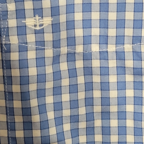 Men's Dockers L/G Checkered White/Blue Dress Shirt. - Picture 5 of 10